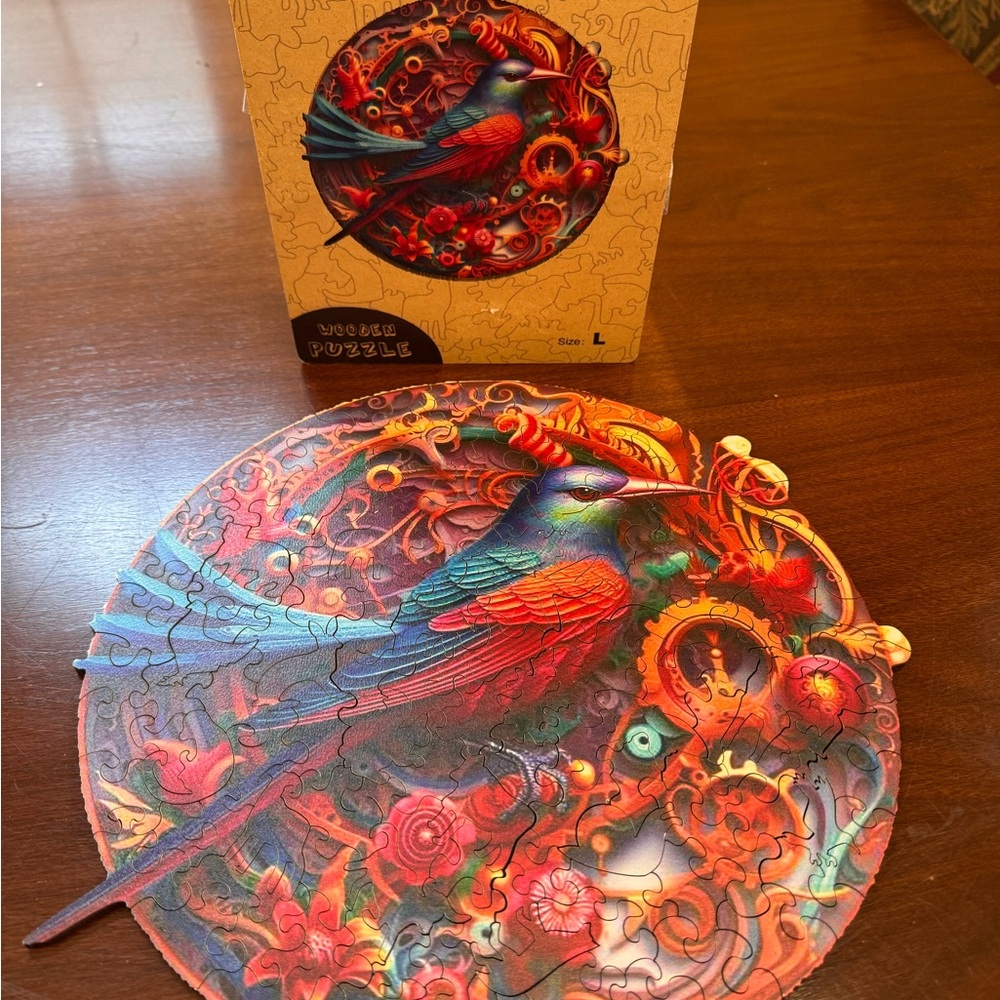 Vibrant Bird Round Puzzle